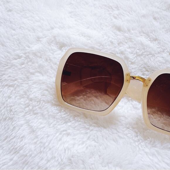 Layla Clear Beige Sleek Square Sunglasses - Picture 2 of 11